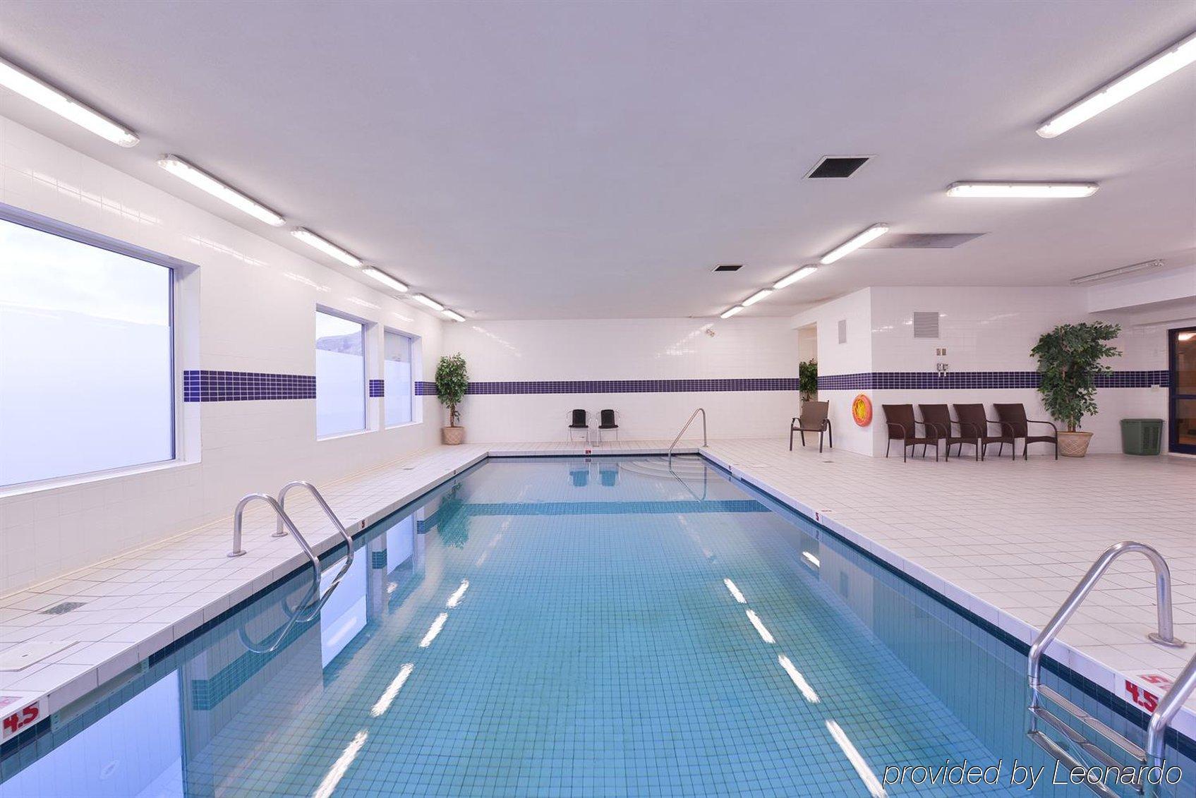 Prestige Vernon Hotel Kültér fotó